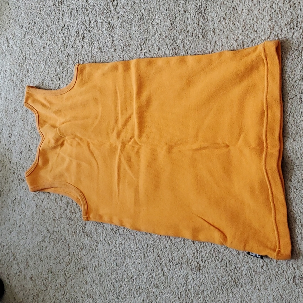 4 Reebok Tank Tops - Picture 13 of 13